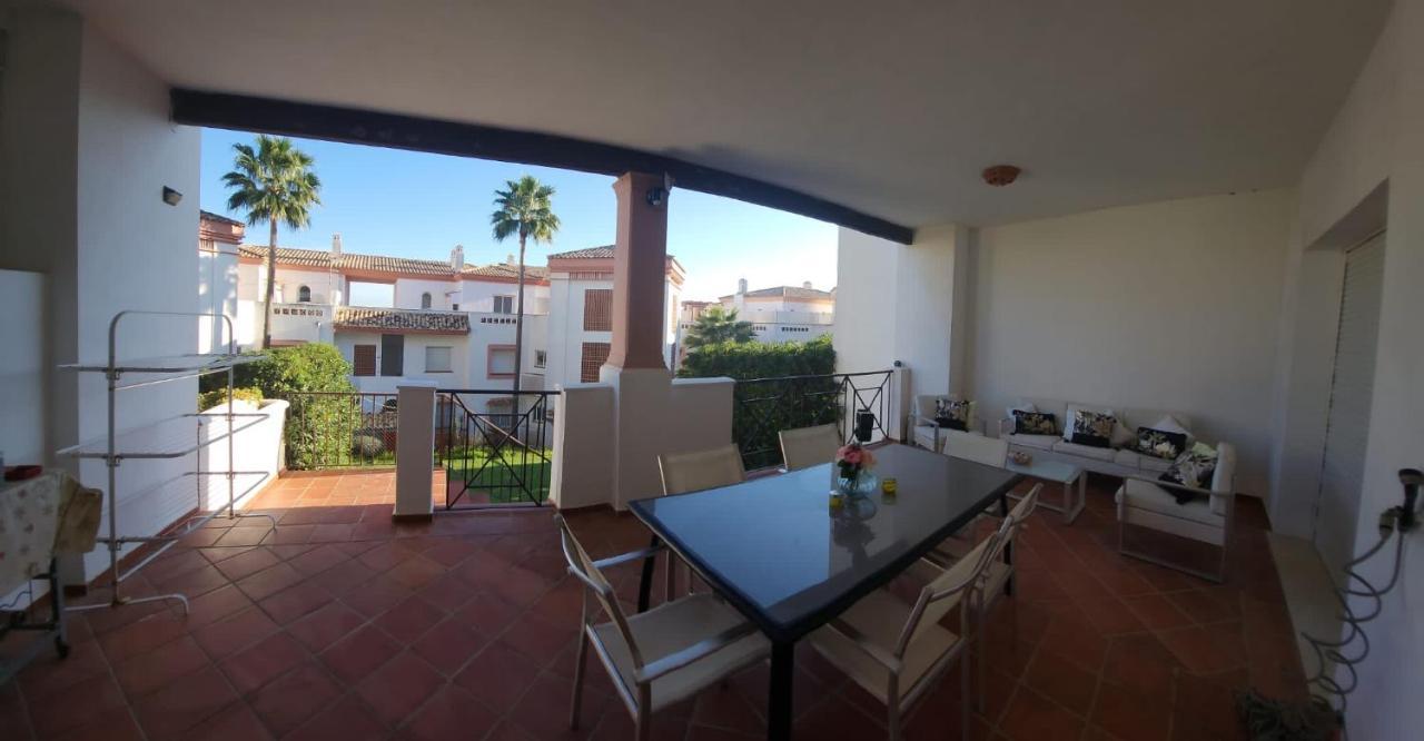 Appartement Apartamento Familiar Con Jardin Y Terraza Privada à Alcaidesa Extérieur photo